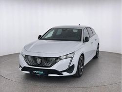 Weiß (metallic) Gebraucht 2023 Peugeot 308 Allure Kombi | 23.470 € (Guter Preis)