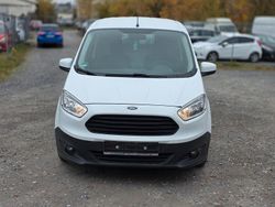 Weiß Gebraucht 2017 Ford Transit Trend Van / Kleinbus | 5.500 € (Superpreis)