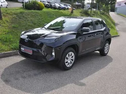 Schwarz Gebraucht 2022 Toyota Yaris Cross Business Edition SUV | 22.600 € (Fairer Preis)