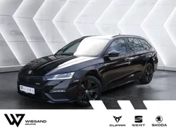 Blackmagic Gebraucht 2022 Skoda Octavia RS Kombi | 29.391 € (Fairer Preis)