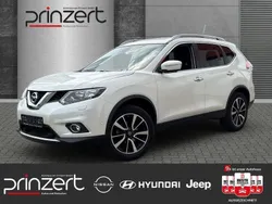Brilliant white (m) Gebraucht 2015 Nissan X-Trail 360º SUV | 13.770 € (Fairer Preis)
