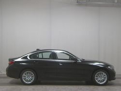 Schwarz Gebraucht 2022 BMW 318 Sport Line Limousine | 22.980 € (Fairer Preis)