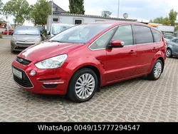 Rot Gebraucht 2013 Ford S-MAX Titanium Van / Kleinbus | 9.500 € (Guter Preis)