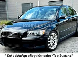Schwarz Gebraucht 2005 Volvo S40 Kinetic Limousine | 2.790 € (Etwas zu teuer)