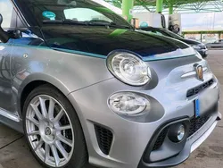 Grau Gebraucht 2019 Abarth 695C Cabrio | 29.900 €