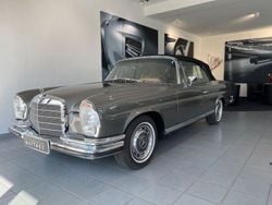 Grau farbnr.: 172 Gebraucht 1970 Mercedes W111 SE Cabrio | 239.900 €