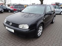 Schwarz Gebraucht 2003 VW Golf Pacific Limousine | 3.098 € (Fairer Preis)