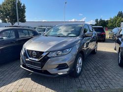 Grau Gebraucht 2018 Nissan Qashqai Acenta SUV | 14.999 € (Fairer Preis)