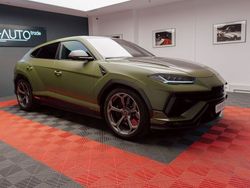 Grün Gebraucht 2023 Lamborghini Urus SUV | 422.568 €