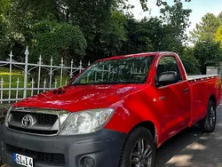 Rot Gebraucht 2009 Toyota HiLux Abholung | 9.500 €