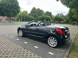 Gebraucht 2007 Peugeot 207 CC Platinum Cabrio | 5.000 €