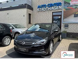 Schwarz Gebraucht 2018 Opel Astra Ultimate Limousine | 12.990 € (Superpreis)