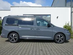 Pure grey Neu 2025 VW Caddy Maxi Style Van / Kleinbus | 37.990 € (Superpreis)