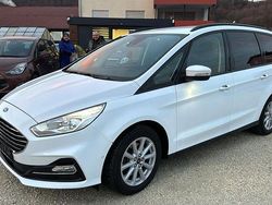 Weiß Gebraucht 2020 Ford Galaxy Trend Van / Kleinbus | 14.900 €