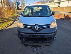 Weiß Gebraucht 2016 Renault Kangoo Van / Kleinbus | 4.499 € (Fairer Preis)