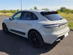 Grau Gebraucht 2023 Porsche Macan GTS SUV | 96.000 € (Guter Preis)