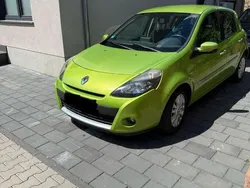 Grün Gebraucht 2009 Renault Clio II Expression Kleinwagen | 3.299 € (Etwas zu teuer)