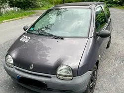 Grau Gebraucht 1996 Renault Twingo Kleinwagen | 1.400 €