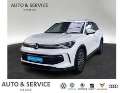 Weiß Gebraucht 2024 VW Tiguan Life SUV | 34.990 € (Etwas zu teuer)