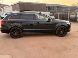 Schwarz Gebraucht 2007 Audi Q7 Business SUV | 11.469 €