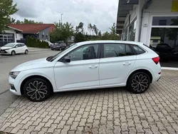 Weiß Gebraucht 2019 Skoda Scala Ambition Kleinwagen | 12.800 € (Fairer Preis)