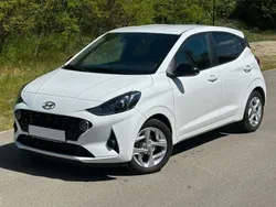 Weiß Gebraucht 2023 Hyundai i10 GO! Kleinwagen | 12.890 € (Fairer Preis)