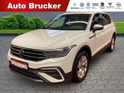 Weiss Gebraucht 2022 VW Tiguan Allspace Life SUV | 28.670 € (Superpreis)