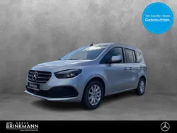 Helvinsilber Gebraucht 2023 Mercedes T180 Progressive Van / Kleinbus | 27.900 € (Fairer Preis)