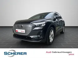 Mythosschwarz metallic Gebraucht 2023 Audi Q4 e-tron Comfort SUV | 25.790 € (Superpreis)