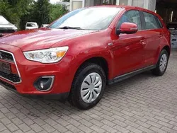 Karminrot Gebraucht 2015 Mitsubishi ASX Classic Collection SUV | 8.690 € (Fairer Preis)