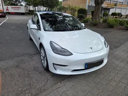 Weiß Gebraucht 2022 Tesla Model 3 Limousine | 34.999 € (Teuer)