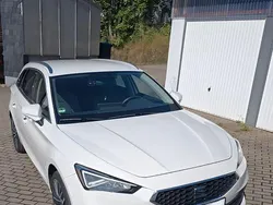Weiß Gebraucht 2020 Seat Leon XCELLENCE Kombi | 18.100 € (Guter Preis)