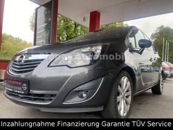 Grau Gebraucht 2012 Opel Meriva Innovation Van / Kleinbus | 6.490 € (Fairer Preis)