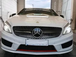 Weiß Gebraucht 2014 Mercedes A35 AMG AMG Limousine | 14.300 €