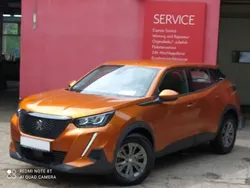 Orange Gebraucht 2021 Peugeot 2008 Active SUV | 13.500 € (Superpreis)