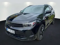 Lackierung schwarz perla nera/ Gebraucht 2024 Opel Grandland X GS Line SUV | 32.990 € (Fairer Preis)