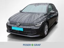 Grenadillschwarz metallic Gebraucht 2025 VW Golf VIII Life Limousine | 23.940 € (Guter Preis)