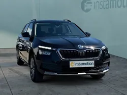 Schwarz Gebraucht 2021 Skoda Kamiq Clever SUV | 23.299 € (Etwas zu teuer)