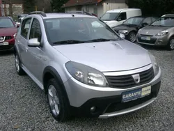 Grau metallic Gebraucht 2011 Dacia Sandero Stepway Kleinwagen | 5.990 € (Teuer)