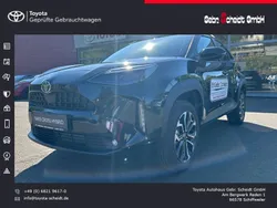 Schwarz Neu 2025 Toyota Yaris Cross SUV | 30.880 € (Fairer Preis)