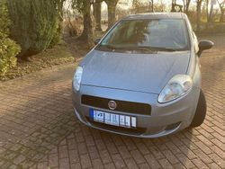 Silber Gebraucht 2012 Fiat Punto Limousine | 1.950 € (Superpreis)