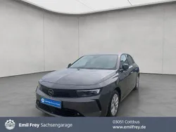 Grau Gebraucht 2024 Opel Astra Elegance Limousine | 22.940 € (Superpreis)