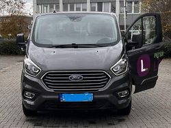 Grau Gebraucht 2020 Ford Tourneo Van / Kleinbus | 27.000 € (Superpreis)