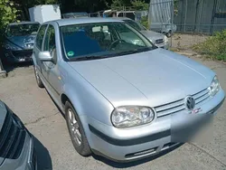 Silber Gebraucht 2002 VW Golf IV Limousine | 1.777 € (Fairer Preis)