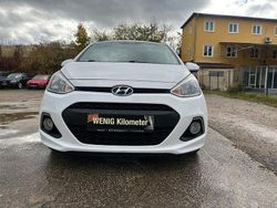 Weiß Gebraucht 2015 Hyundai i10 Edition Kleinwagen | 7.780 € (Fairer Preis)