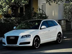 Weiß Gebraucht 2010 Audi A3 Sportback Kombi | 7.500 € (Fairer Preis)