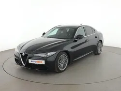 Schwarz Gebraucht 2018 Alfa Romeo Giulia Super Limousine | 21.920 € (Etwas zu teuer)