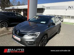 Grau Gebraucht 2021 Renault Arkana Intens SUV | 21.980 € (Fairer Preis)