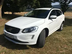 Weiß Gebraucht 2014 Volvo XC60 Momentum SUV | 11.000 € (Guter Preis)
