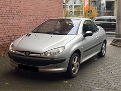 Silber Gebraucht 2002 Peugeot 206 CC Cabrio | 750 € (Guter Preis)